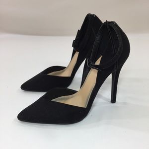 Forever 21 Faux Suede Pointy Pumps